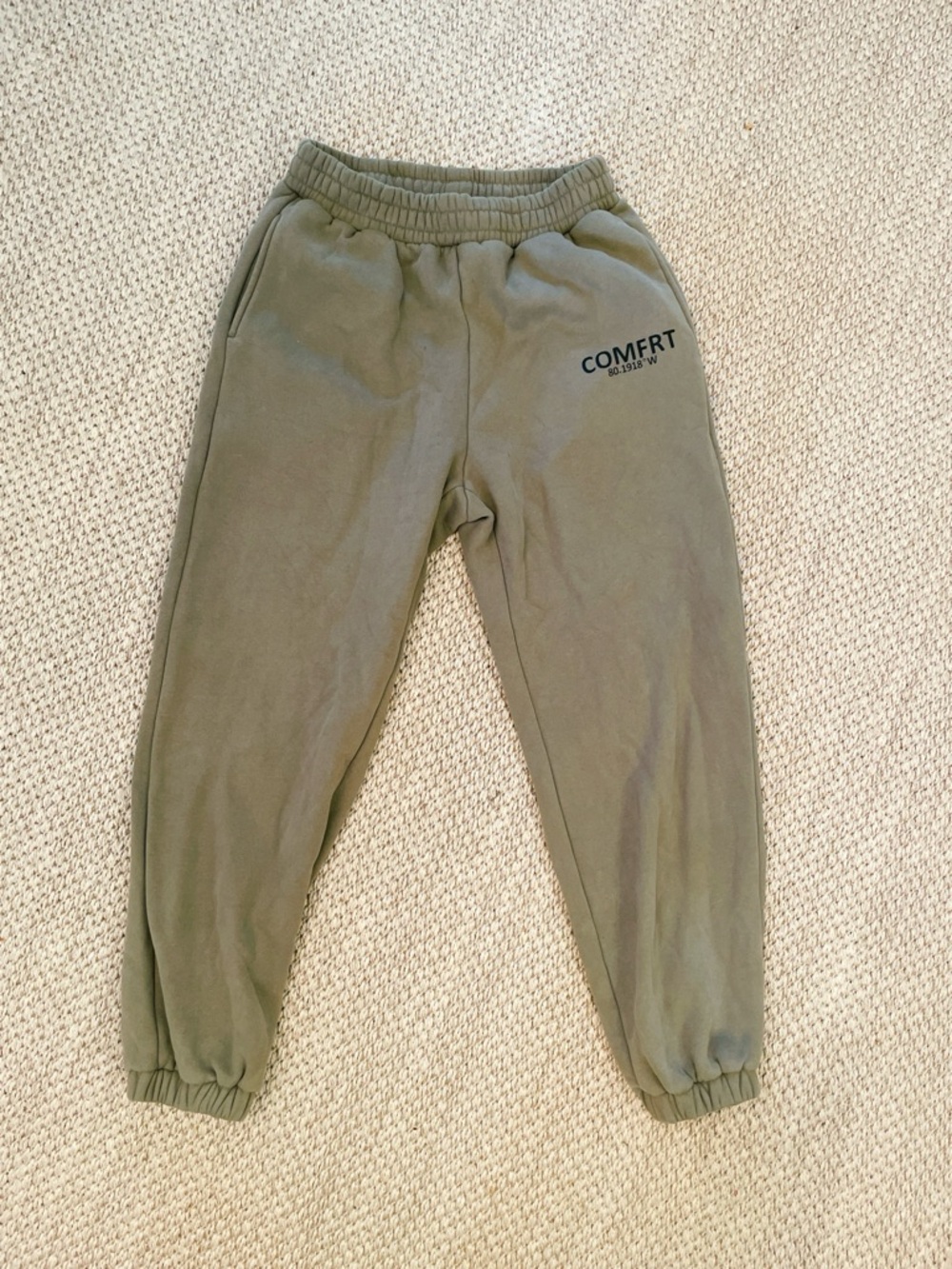 Comfrt Coordinate Sweatpants - olive green - jogger - EUC